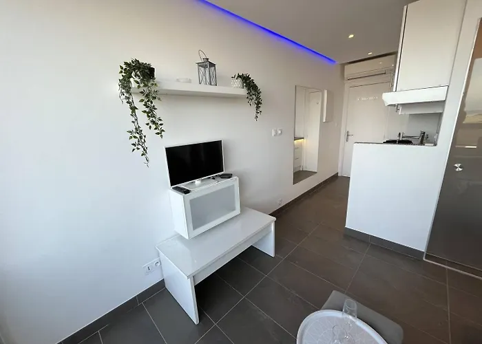 2 Couchages Cap D'agde Naturisme Cn060-ab422 *